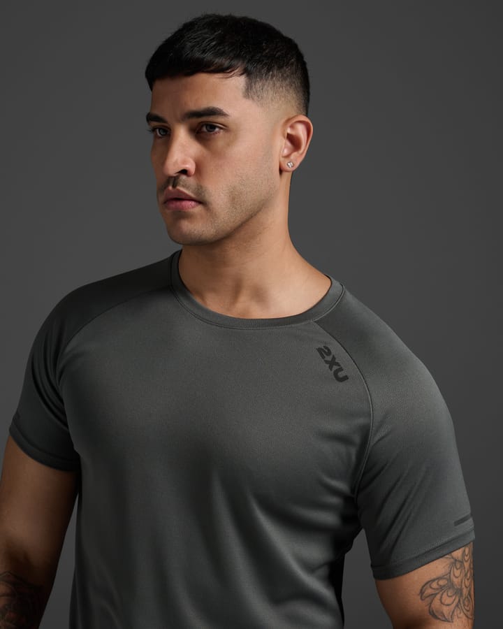 2XU Men's Aero Tee Jupiter/Black Reflective 2XU 2XU Men's Aero Tee Jupiter/Black Reflective 2XU