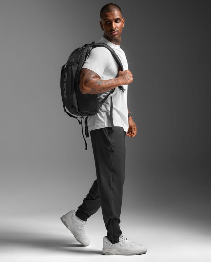 2XU Men'S Aero Woven Jogger Black/silver Reflective 2XU 2XU Men'S Aero Woven Jogger Black/silver Reflective 2XU
