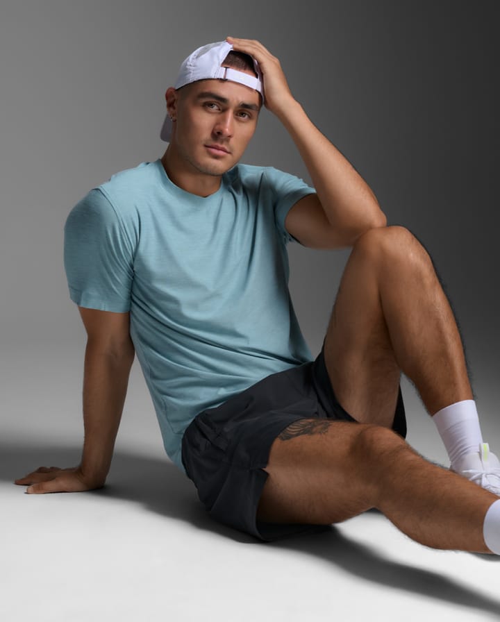2XU Men'S Signature Soft Jersey Tee Chambray/chambray 2XU 2XU Men'S Signature Soft Jersey Tee Chambray/chambray 2XU