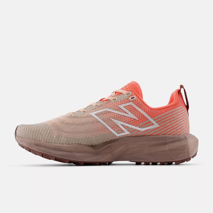 New Balance M FuelCell Venym Urgent Red New Balance New Balance M FuelCell Venym Urgent Red New Balance