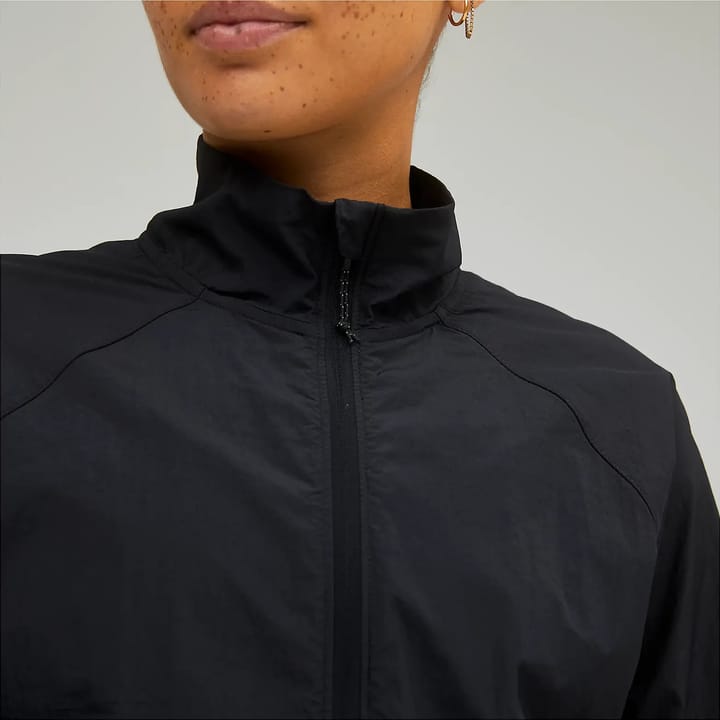 New Balance Women's Impact Run Light Pack Jacket Black New Balance