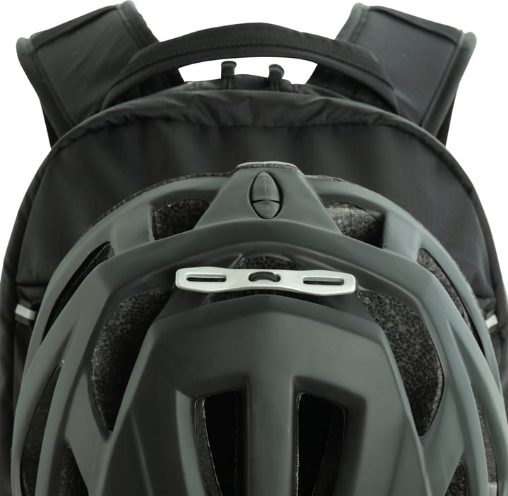 Nomad Montagon Premium 18 Daypack Black Nomad Nomad Montagon Premium 18 Daypack Black Nomad