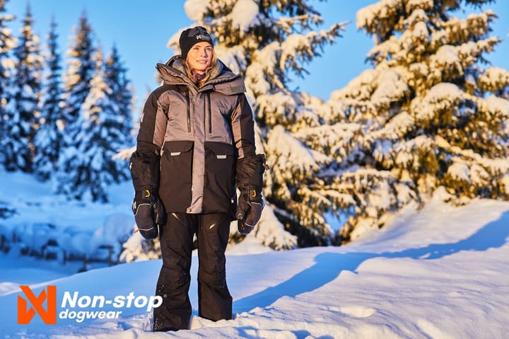 Non-stoppolar Jakka Pro+ Black Non-stop Polar Non-stoppolar Jakka Pro+ Black Non-stop Polar