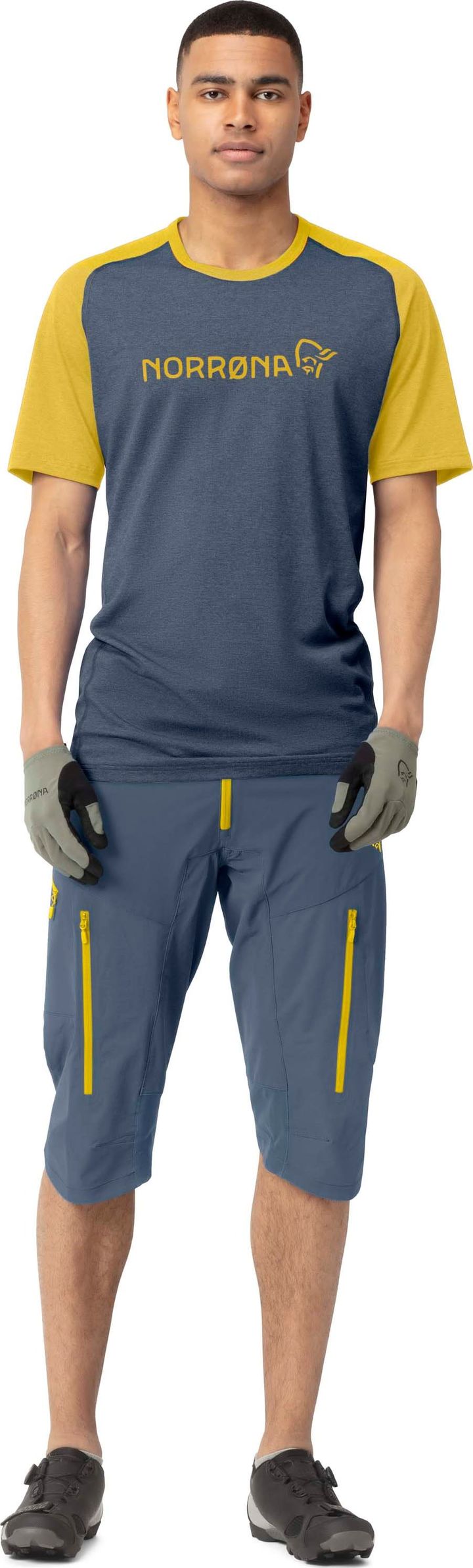Norrøna Men's Fjørå Equaliser Lightweight T-Shirt  Sulphur/Vintage Indigo Norrøna