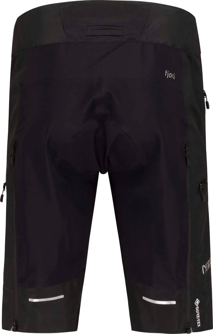 Men's Fjørå Gore-Tex Pro Shorts Caviar Norrøna