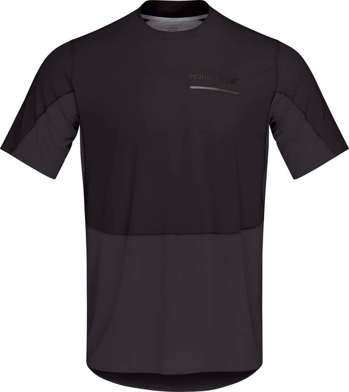 Norrøna Men's Senja Equaliser Lightweight T-Shirt Caviar Norrøna