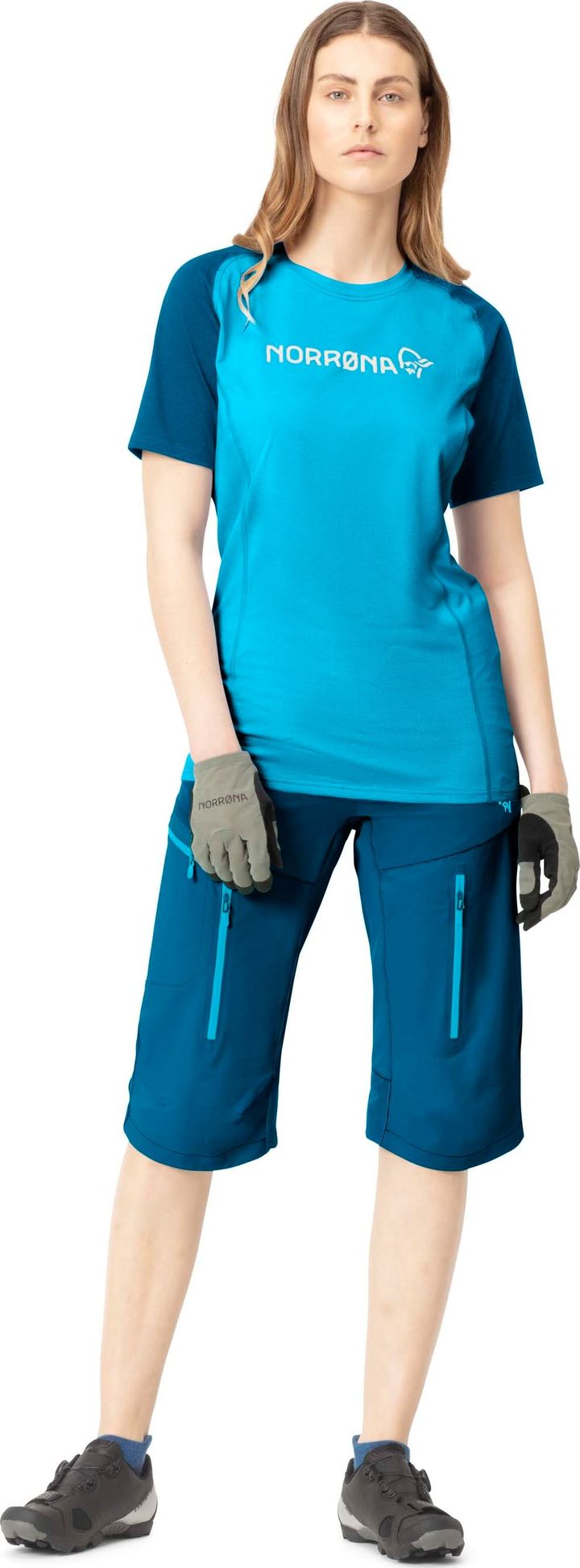 Norrøna Women's Fjørå Equaliser Lightweight T-Shirt Mykonos Blue/Aquarius Norrøna