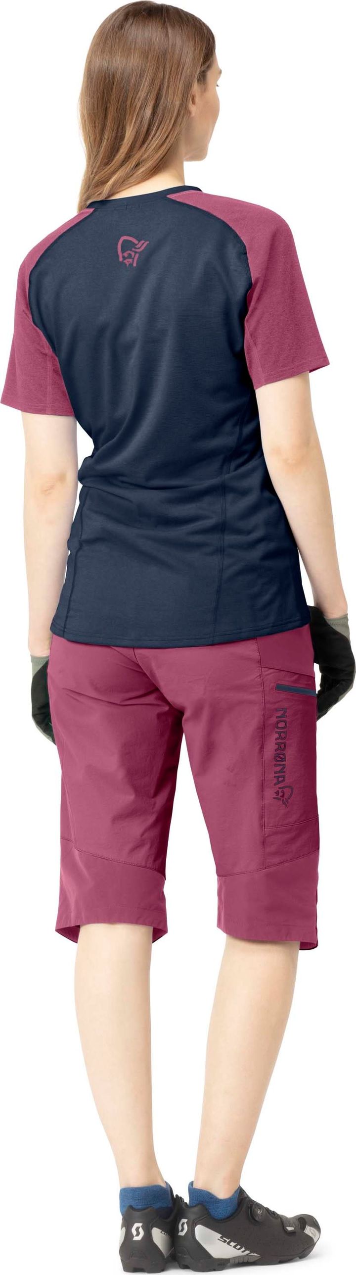 Norrøna Women's Fjørå Equaliser Lightweight T-Shirt Violet Quartz/Indigo Night Norrøna