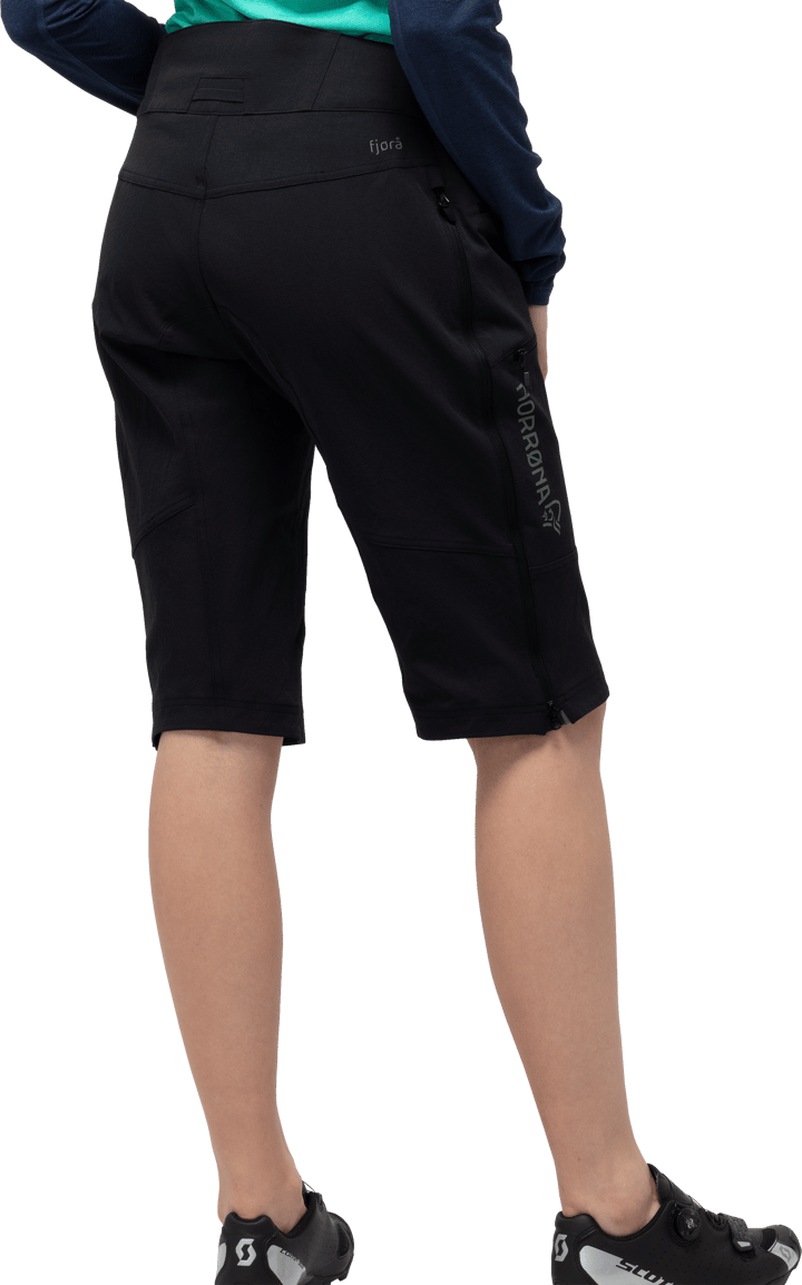 Women's Fjørå Flex1 Heavy Duty Shorts Caviar/Castor Grey Norrøna