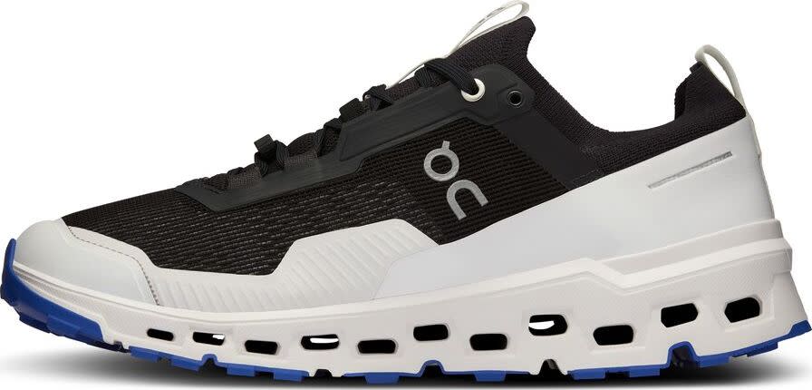 ON RUNNING W. CLOUDSTRATUS 2 WHITE/BLACK