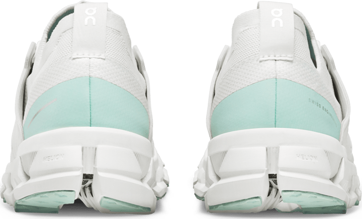 On Women's Cloudswift 3 Ivory/Creek On