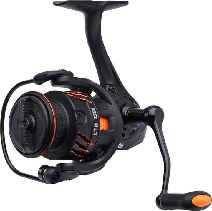 Savage Gear Orange Ltd Spinning Reel Savage Gear