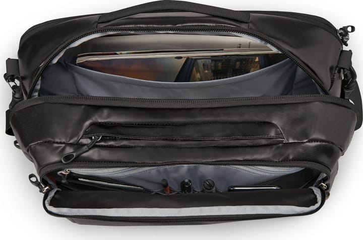 Osprey Transporter Boarding Bag Black Osprey Osprey Transporter Boarding Bag Black Osprey