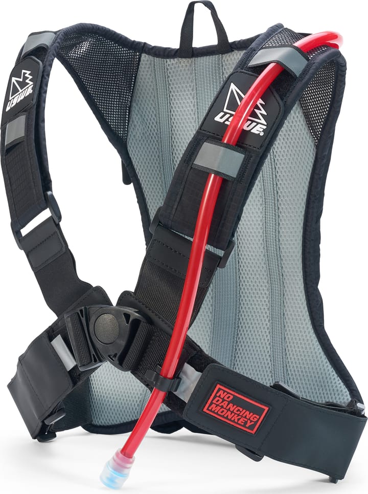 USWE Outlander 2L Hydration Pack Black USWE