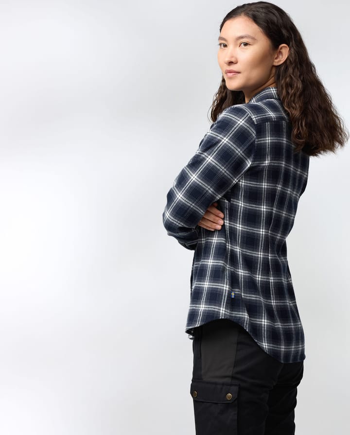 Fjällräven Women's Övik Flannel Shirt Deep Forest-Patina Green Fjällräven