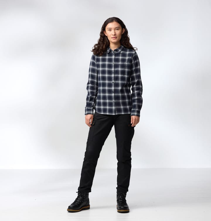 Fjällräven Women's Övik Flannel Shirt Deep Forest-Patina Green Fjällräven