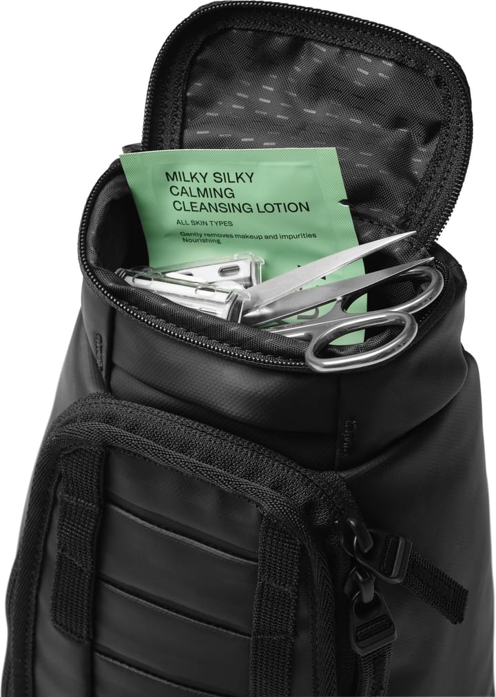 Db Hugger Washbag Black Out Db