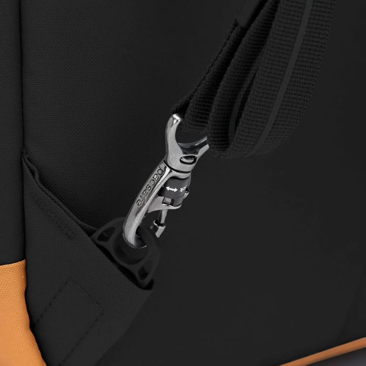 Pacsafe Pacsafe GO 25L anti-theft backpack Jet Black Pacsafe