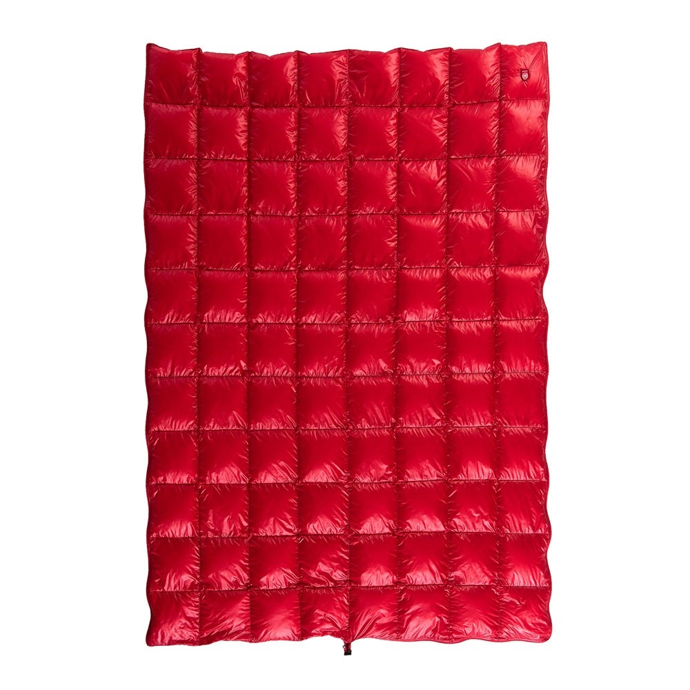 Pajak Quest Blanket Red