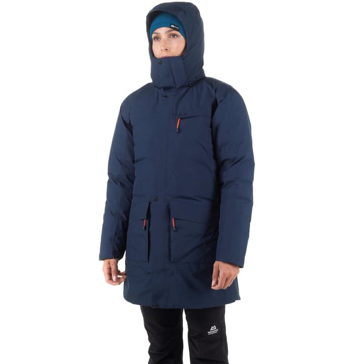 Mountain Equipment Altai Wmns Parka Black/Popred Mountain Equipment Mountain Equipment Altai Wmns Parka Black/Popred Mountain Equipment