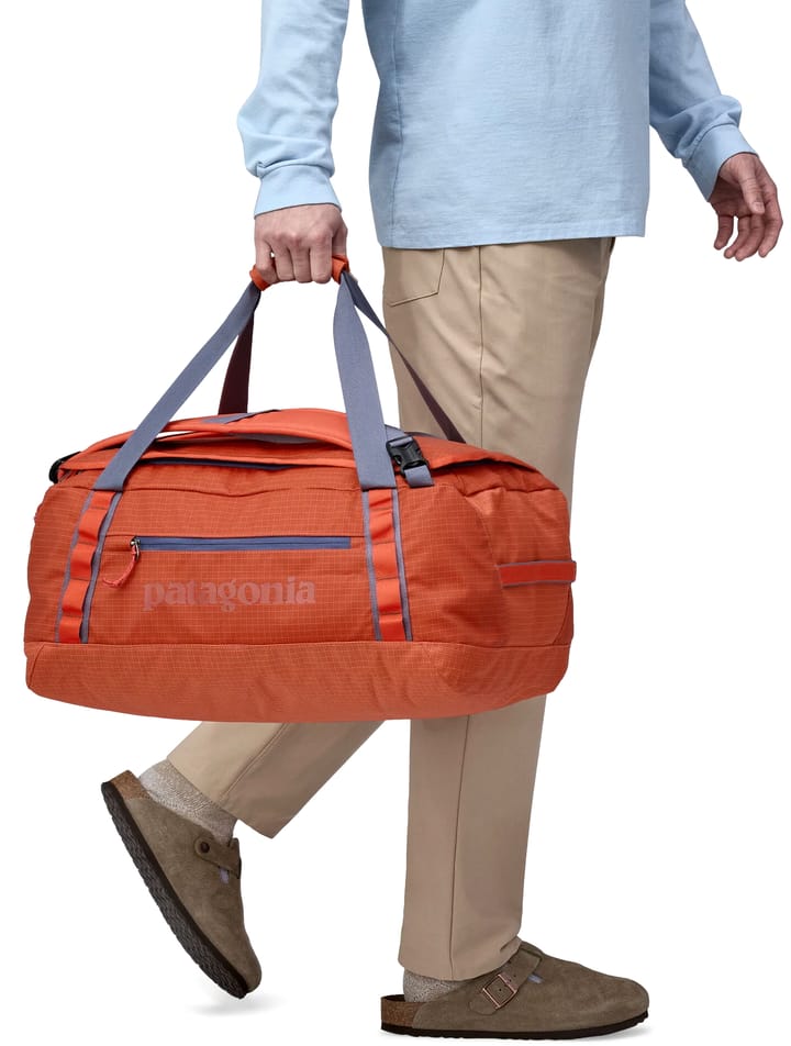 Patagonia Black Hole Duffel 55L Pimento Red Patagonia Patagonia Black Hole Duffel 55L Pimento Red Patagonia