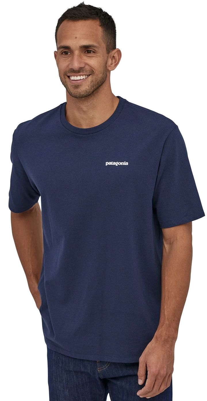Patagonia Men's P-6 Logo Responsibili-Tee Classic Navy Patagonia Patagonia Men's P-6 Logo Responsibili-Tee Classic Navy Patagonia