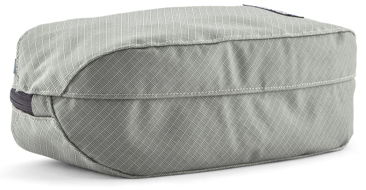 Patagonia Black Hole Cube 3l Wild Waterline: Sleet Green Patagonia Patagonia Black Hole Cube 3l Wild Waterline: Sleet Green Patagonia