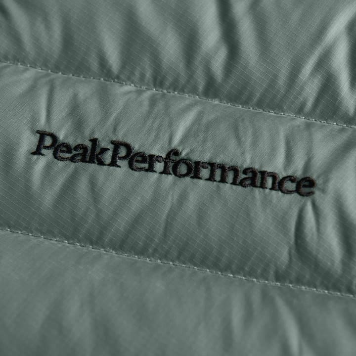 Peak Performance Women's Frost Down Hood Jacket Fells View Peak Performance