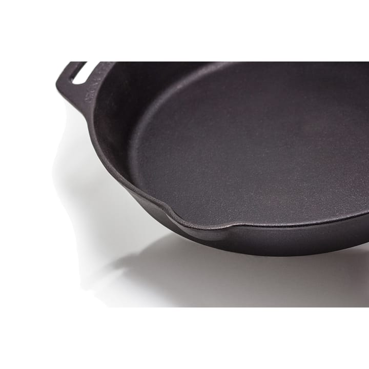 Petromax Fire Skillet Fp30h With Two Handles Black Petromax Petromax Fire Skillet Fp30h With Two Handles Black Petromax