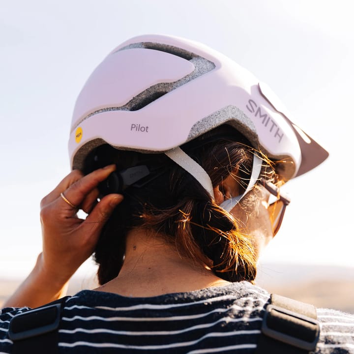 Smith Pilot Mips Matte Aura Smith