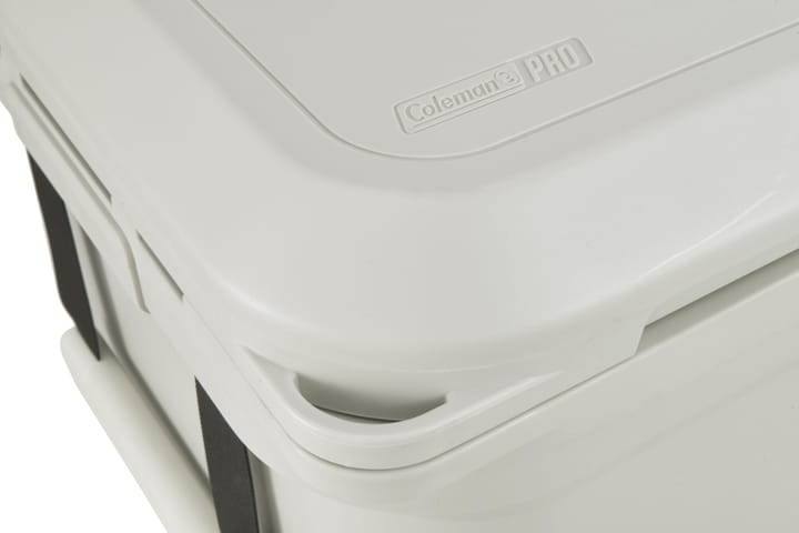 Coleman Cooler Pro Series 45qt Chest White Coleman