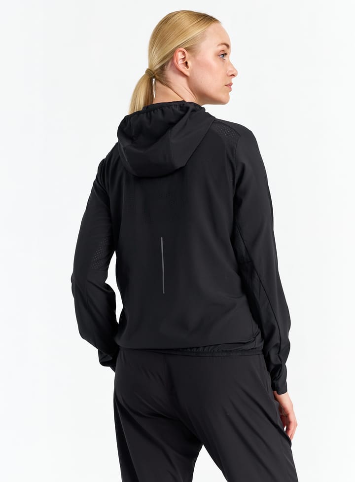 Hellner Women's Core Running Jacket Black Beauty Hellner Hellner Women's Core Running Jacket Black Beauty Hellner