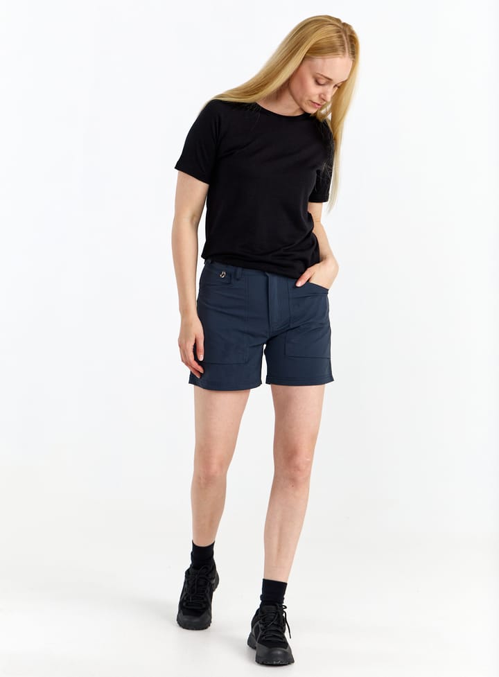 Urberg Stretch Light Shorts Wmn Blue Nights Urberg Urberg Stretch Light Shorts Wmn Blue Nights Urberg