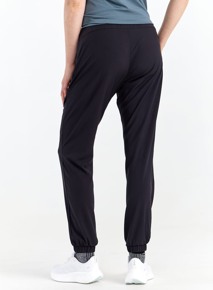 Hellner Women's Core Running Pant Black Beauty Hellner