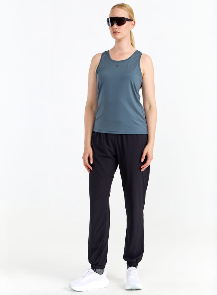 Hellner Core Running Singlet Wmn Stormy Weather Hellner Hellner Core Running Singlet Wmn Stormy Weather Hellner