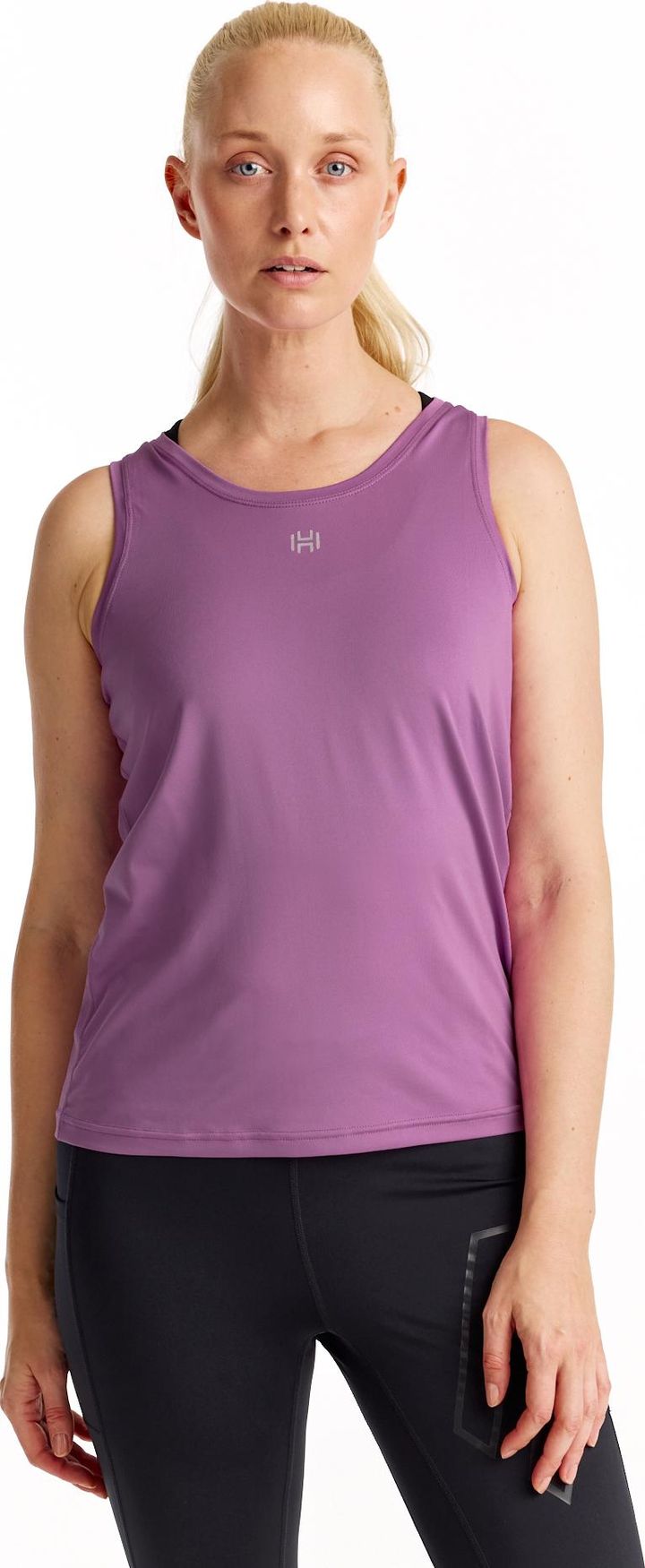 Hellner Women's Core Running Singlet  Mulberry Hellner