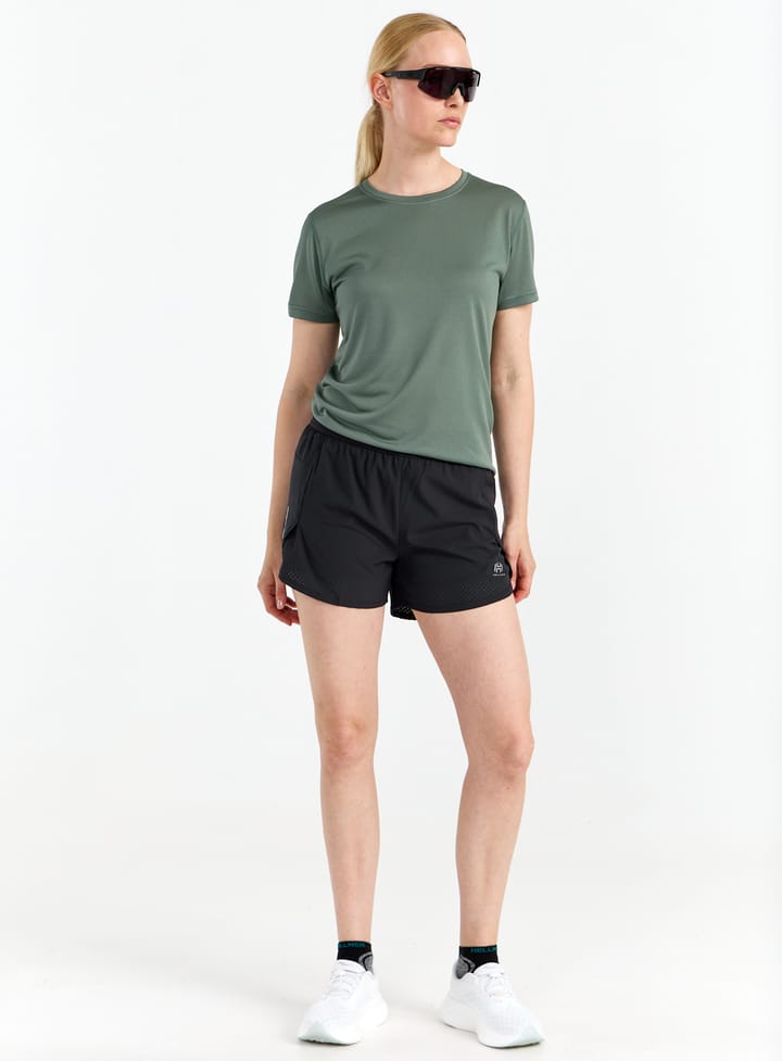 Hellner Women's Kelva 2-In-1 Short Black Beauty/black Beauty Hellner Hellner Women's Kelva 2-In-1 Short Black Beauty/black Beauty Hellner