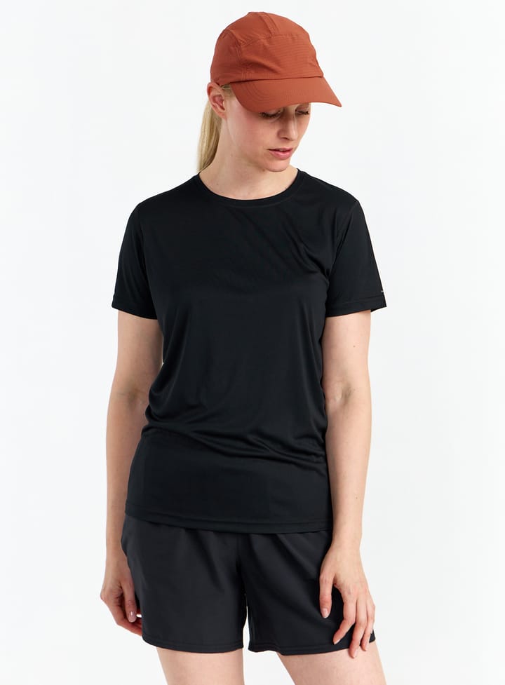 Hellner Women's Core Running Tee Black Beauty Hellner Hellner Women's Core Running Tee Black Beauty Hellner