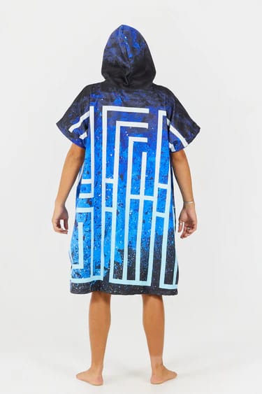 After Essentials Poncho Artist Series Atlas After Essentials