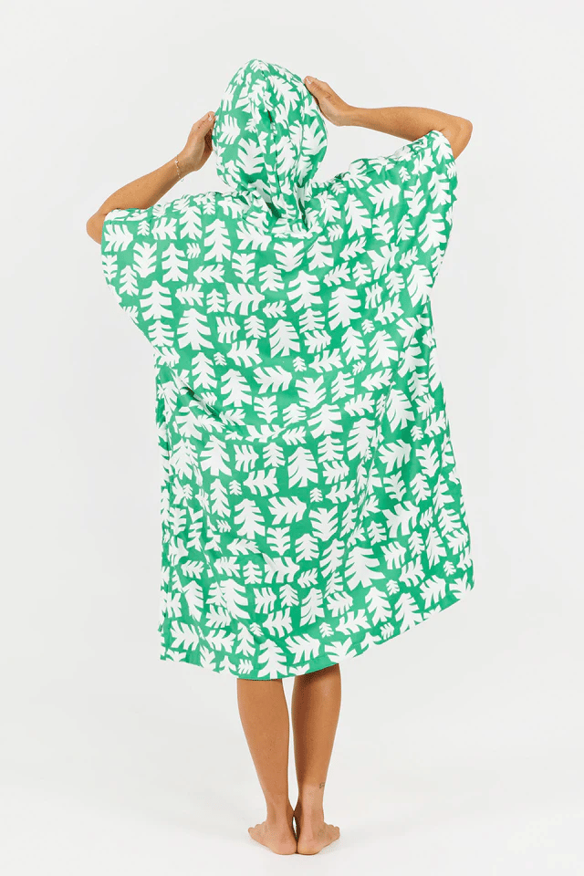 After Essentials Poncho Outdoor Sapin Green After Essentials