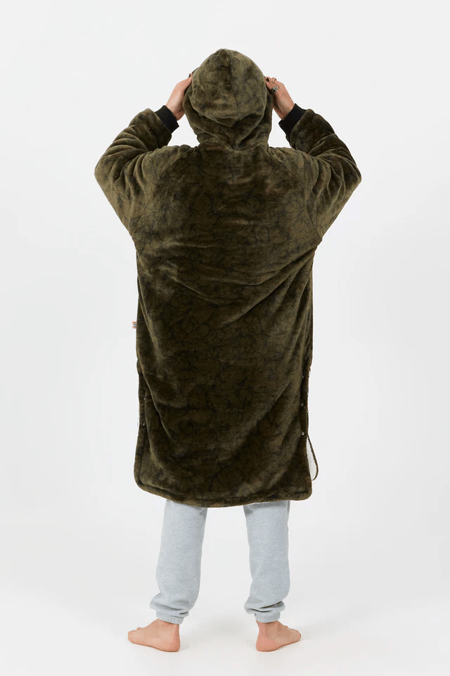 After Essentials Sofa Poncho Resin After Essentials