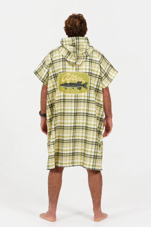 After Essentials Poncho American Fishing Pikes After Essentials