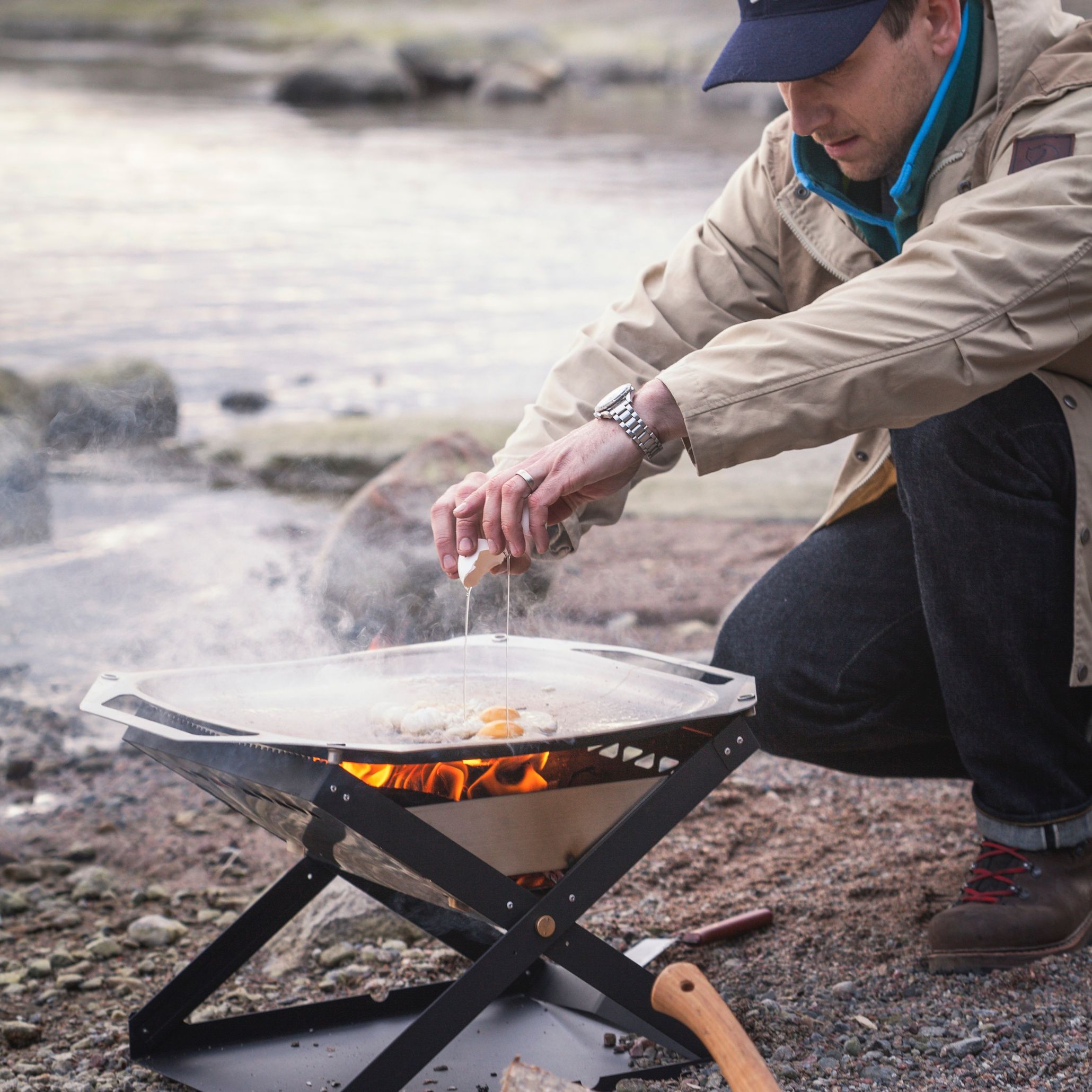 Poêle Camp Fire Relags Primus – Acier Inox 18/8 Avec Fond Alu, Manche Pliable, Sac De Transport Inclus