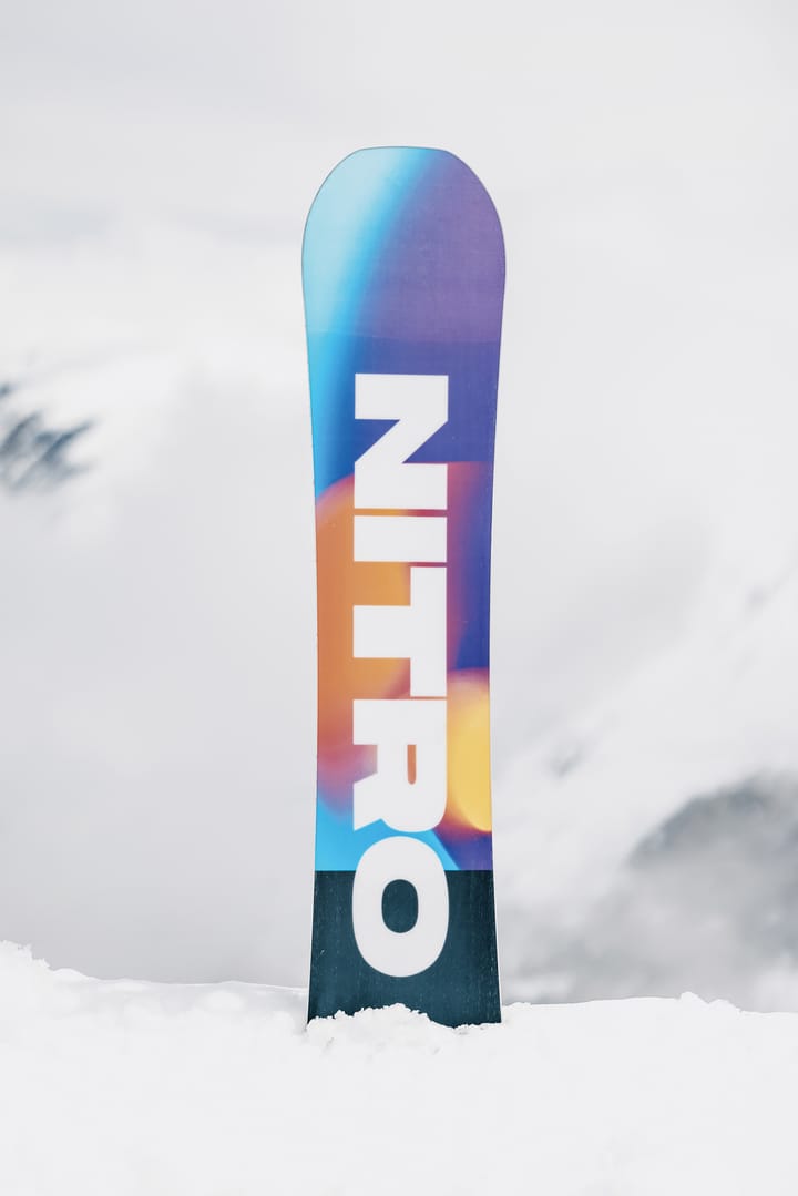 Nitro Men's Prime Chroma Cam-Out Snowboard Nocolor Nitro
