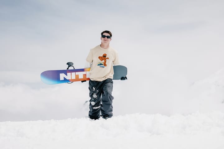 Nitro Men's Prime Chroma Cam-Out Wide Snowboard Nocolor Nitro Nitro Men's Prime Chroma Cam-Out Wide Snowboard Nocolor Nitro