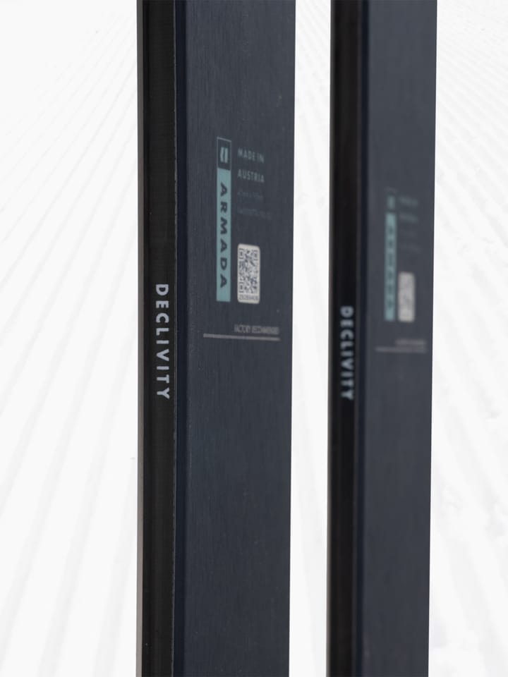 ARMADA Declivity 92 Ti Black / Green ARMADA Declivity 92 Ti Black / Green