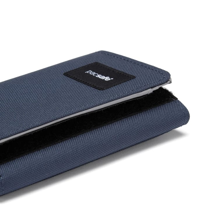 Pacsafe RFIDsafe Trifold Wallet Coastal Blue Pacsafe
