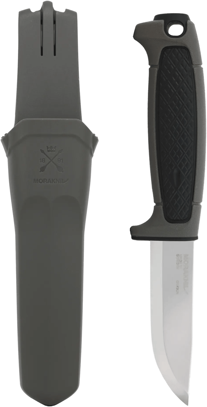 Mora Risberg Heavy Duty (C) Black Skies Mora