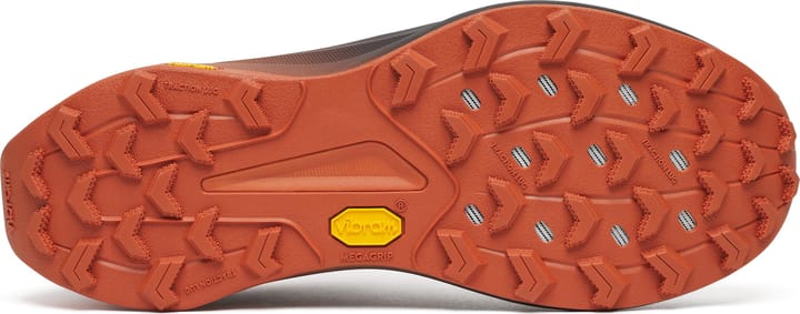 Saucony Men's Peregrine 16 Black/rust Saucony