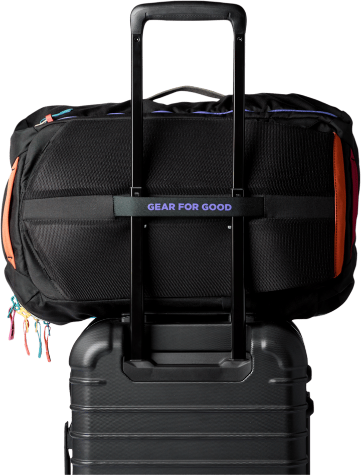 Cotopaxi Allpa 35L Travel Pack Del Día Dark Cotopaxi